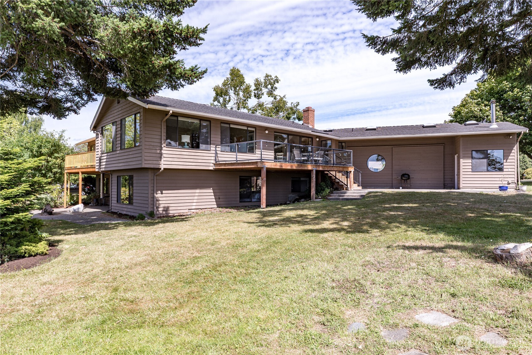 1204 Leisure Street Property Photo 32