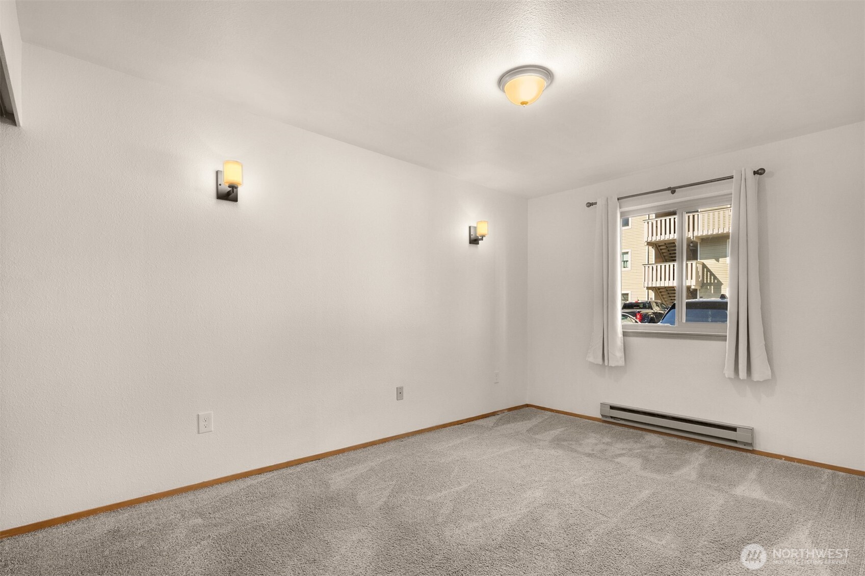 18200 73rd Avenue B103 Property Photo 16