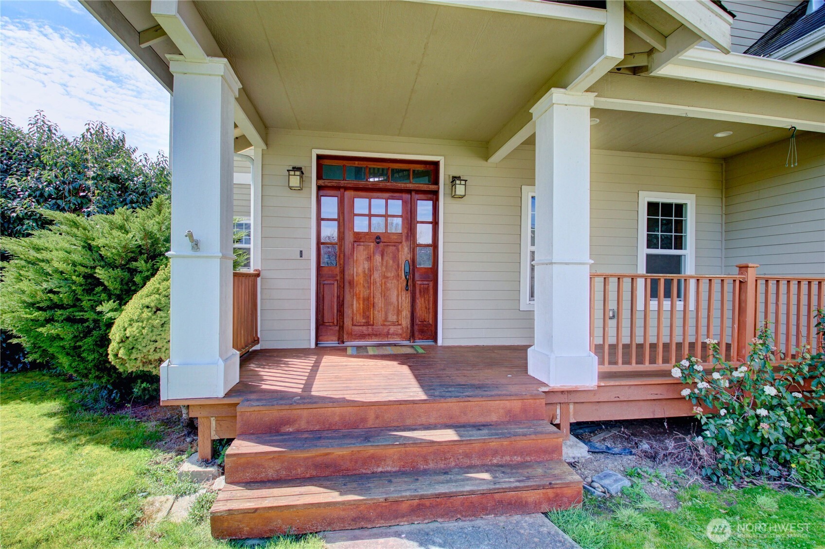 4435 Castlerock Drive Property Photo 2
