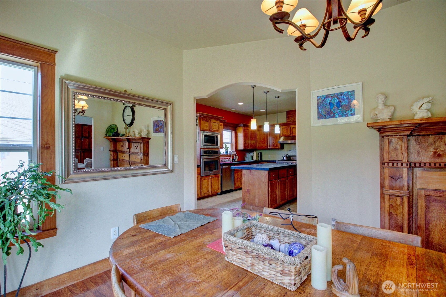 4435 Castlerock Drive Property Photo 11