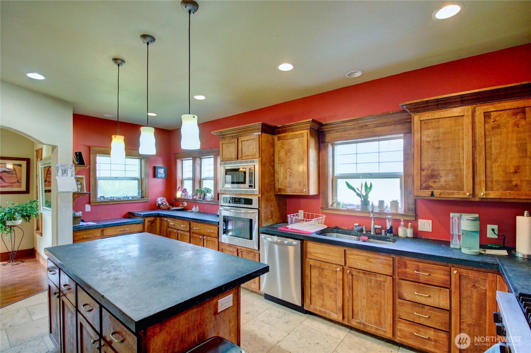 4435 Castlerock Drive Property Photo 16