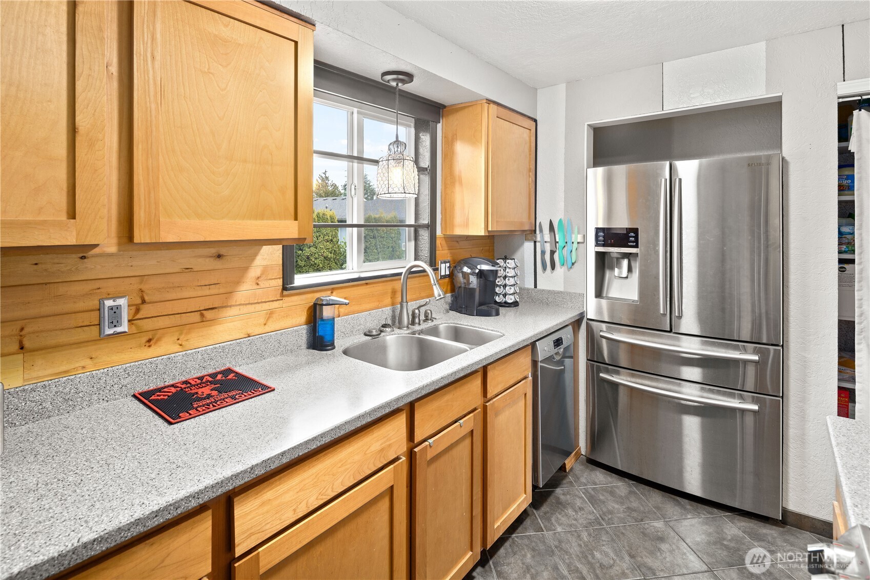 700 Ford Avenue 17 Property Photo 16