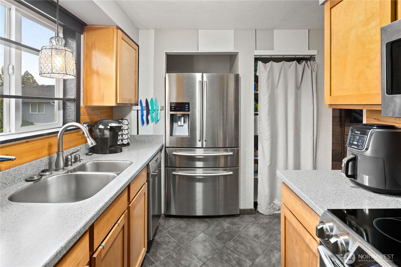 700 Ford Avenue 17 Property Photo 18
