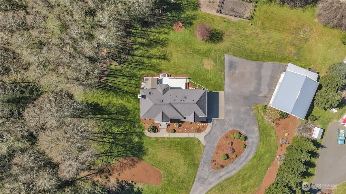 6215 63rd Avenue Property Photo 3