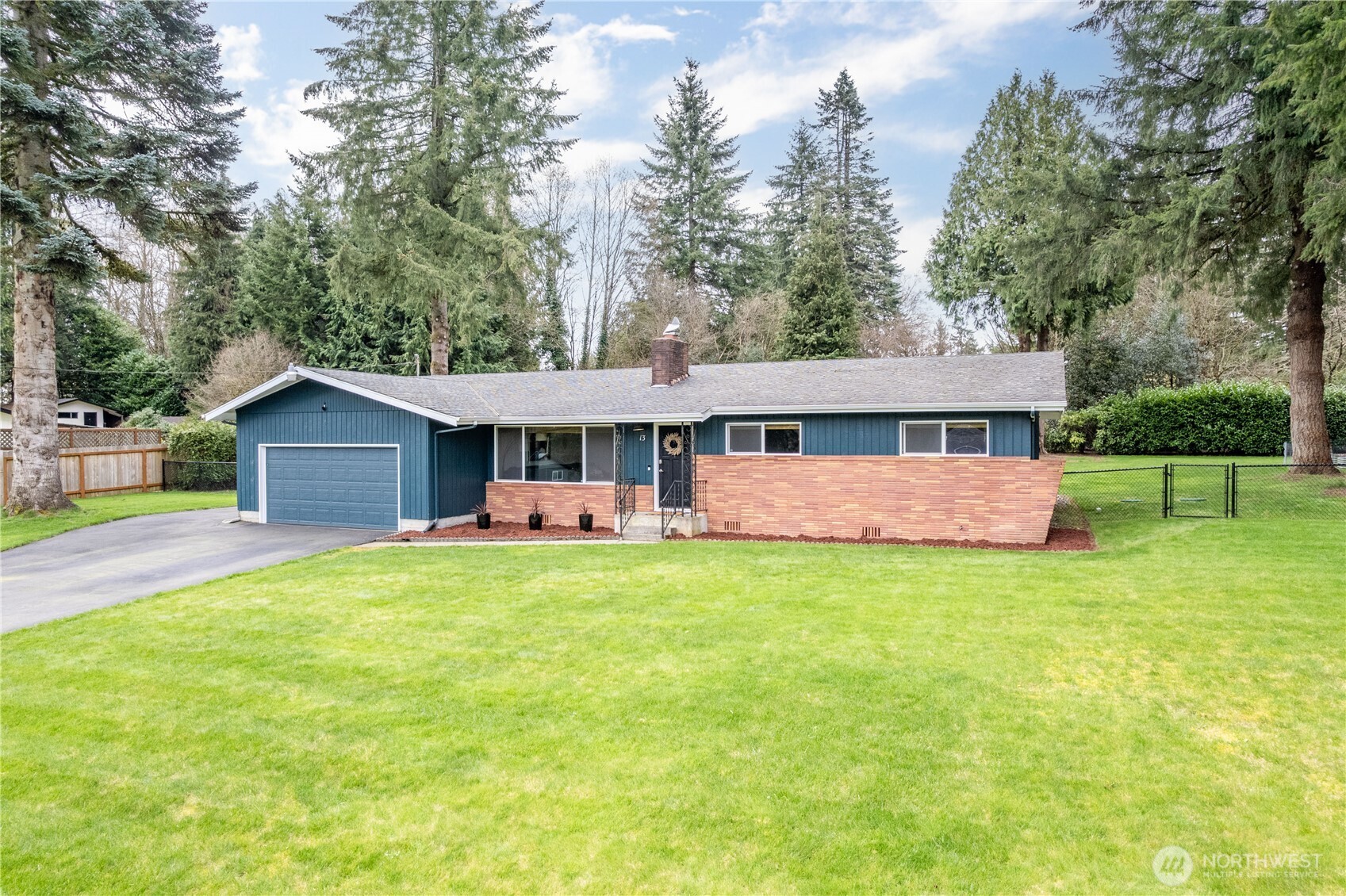 13 Laulainen Road Property Photo 4
