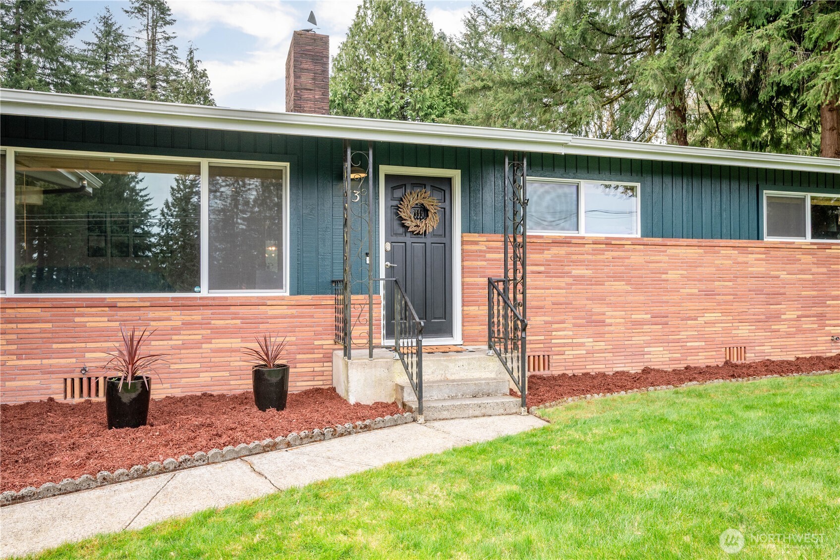 13 Laulainen Road Property Photo 5