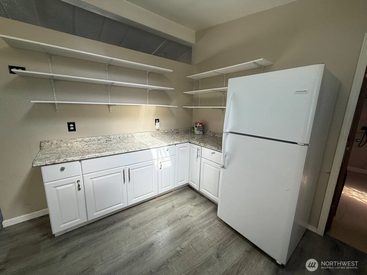 10203 217th Avenue Ct Property Photo 2