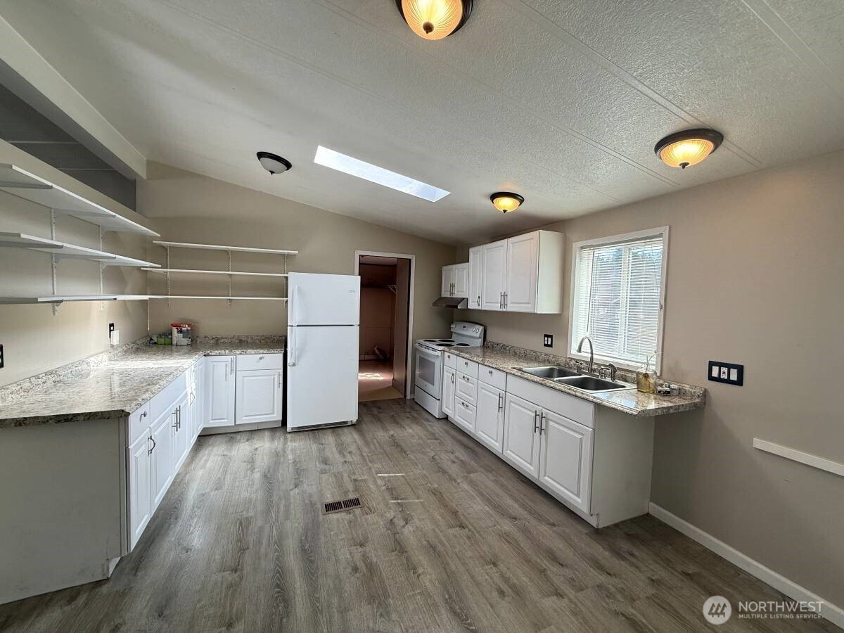 10203 217th Avenue Ct Property Photo 14