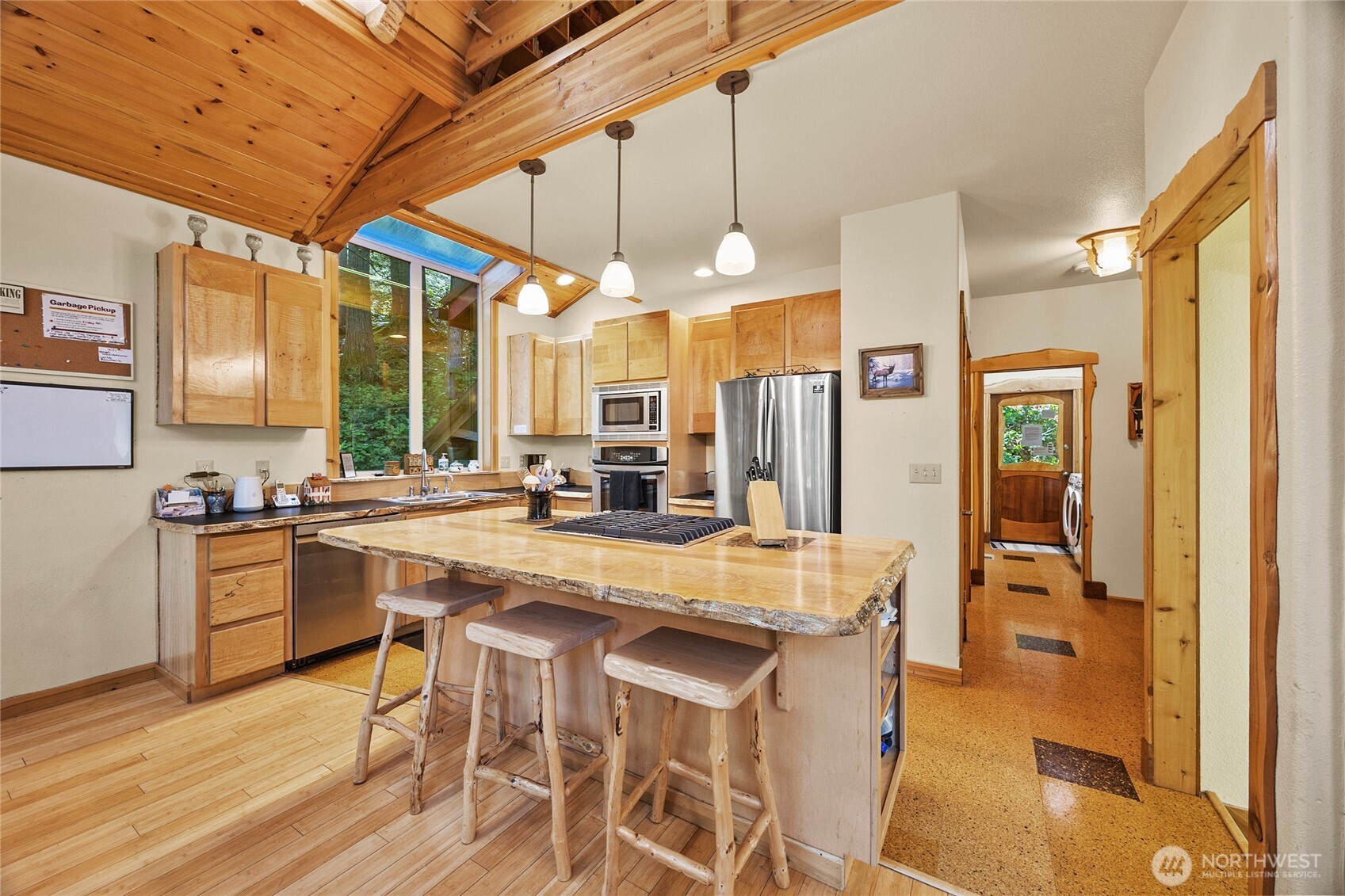 106 Timber Trail Property Photo 12