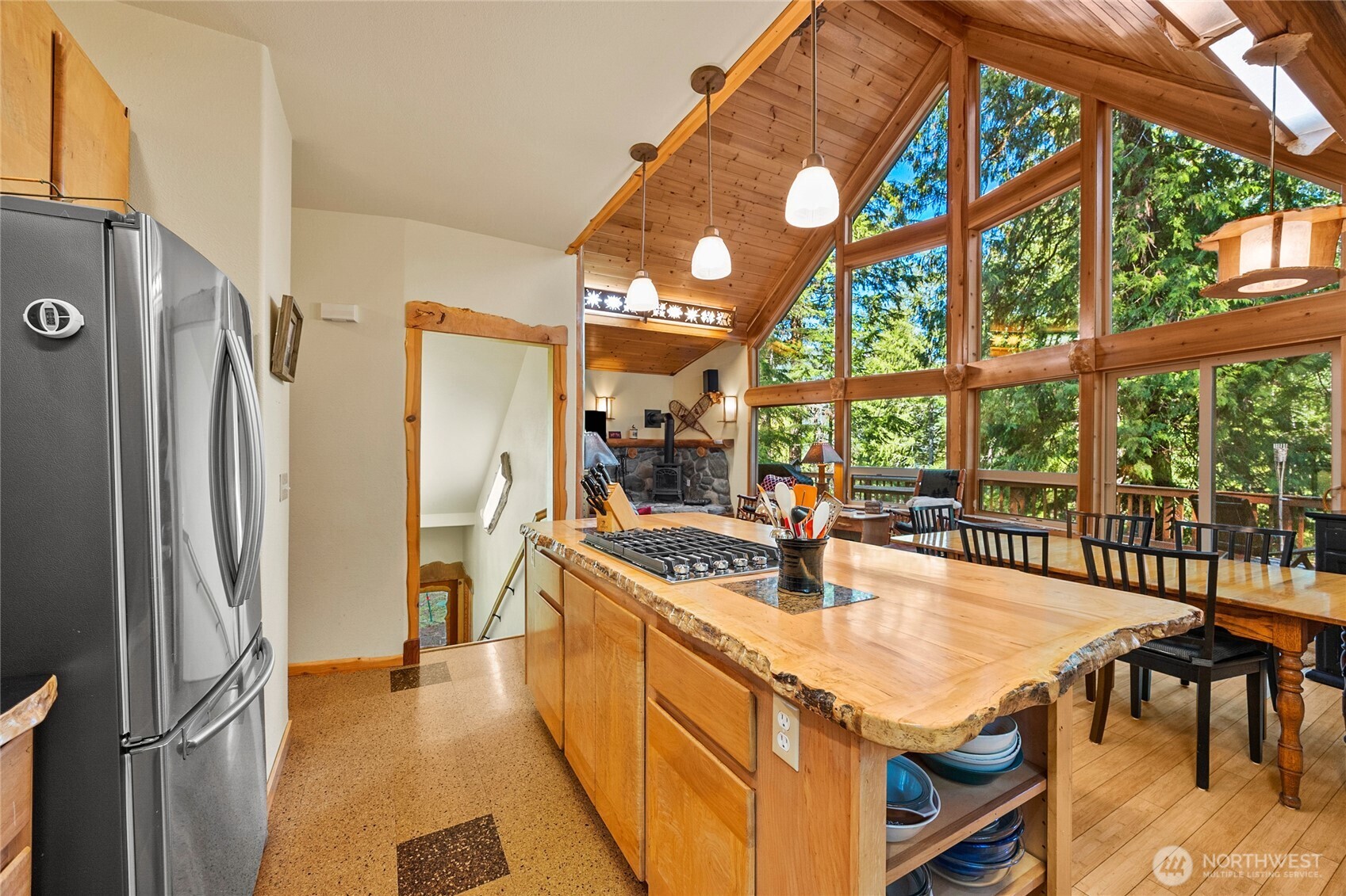 106 Timber Trail Property Photo 15