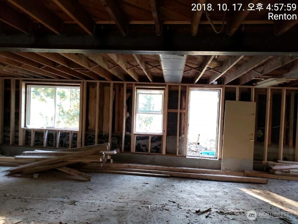 14411 200th Avenue Property Photo 6