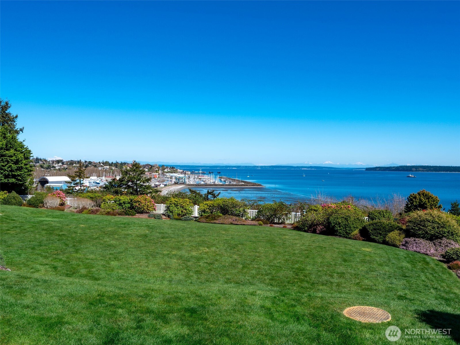 789 W Sims Way Property Photo 37