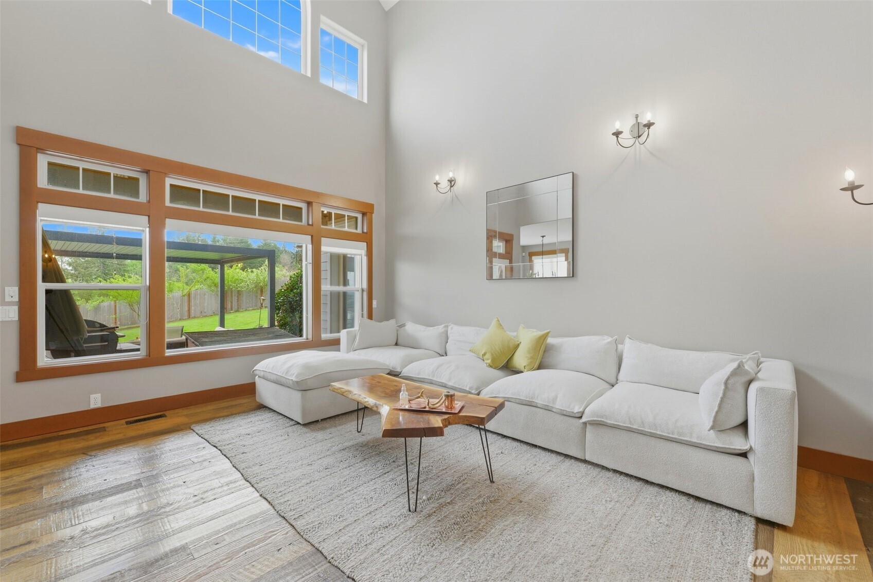 14028 104th Street Ct Property Photo 4