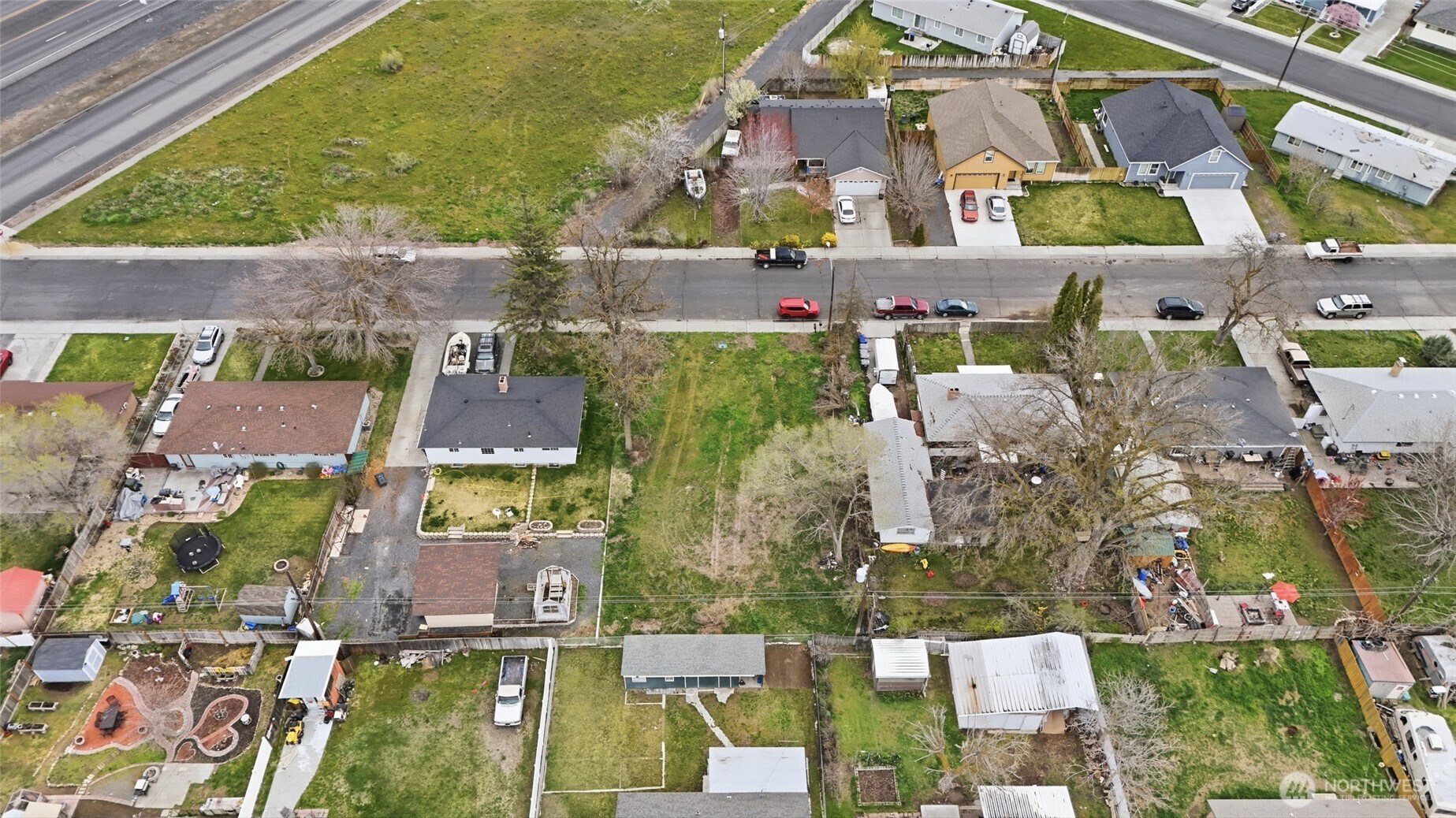 1528 N Buell Street Property Photo 14