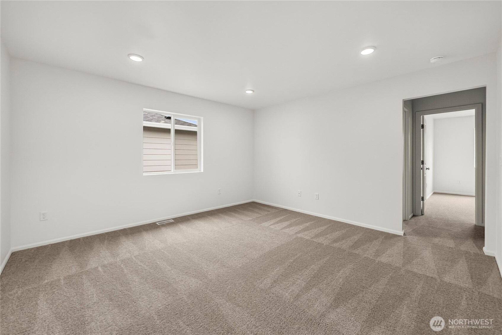 114 Willowbrook Drive Property Photo 15