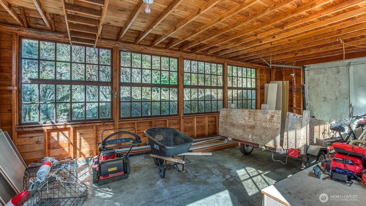 445 Point Lawrence Road Property Photo 34