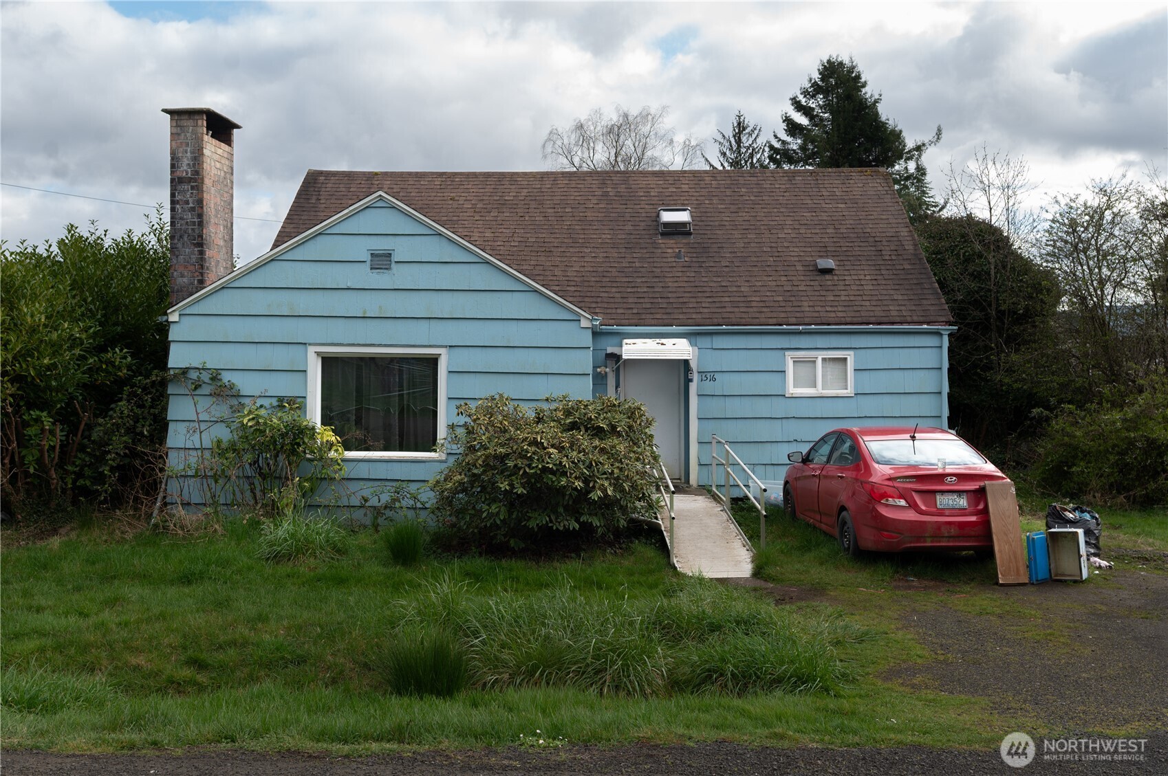 1516 Riddell Street Property Photo 1