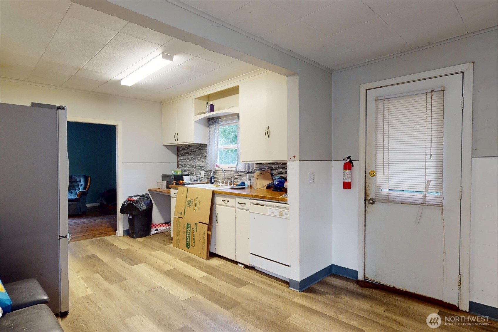 1516 Riddell Street Property Photo 9