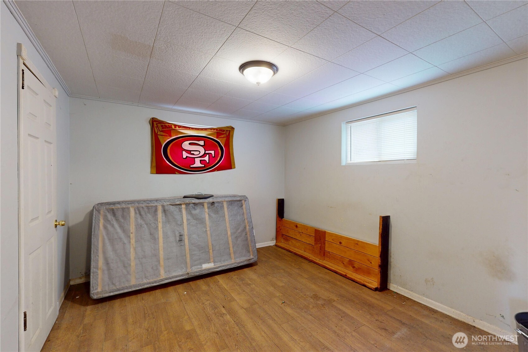 1516 Riddell Street Property Photo 12