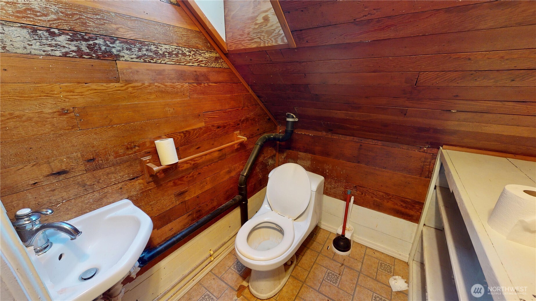1516 Riddell Street Property Photo 19