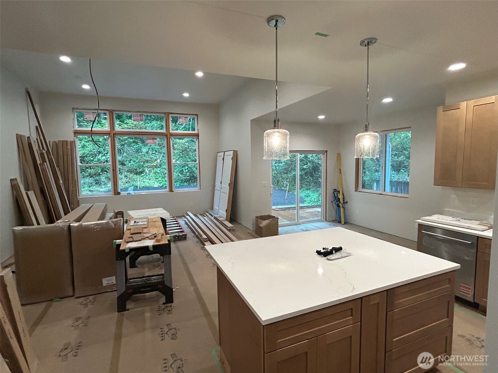 1806 Twin Oaks Lane Property Photo 4
