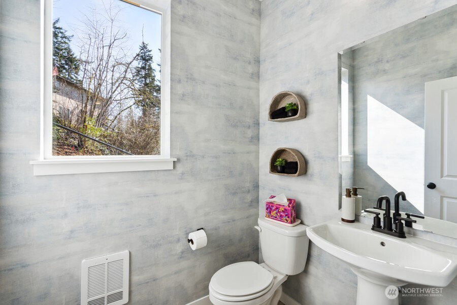 4130 Aberdeen Way Property Photo 11