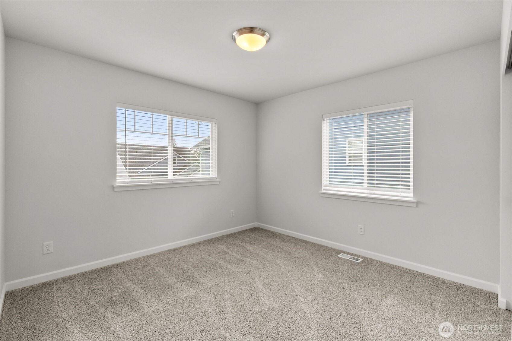 9116 Carlos Way Property Photo 24