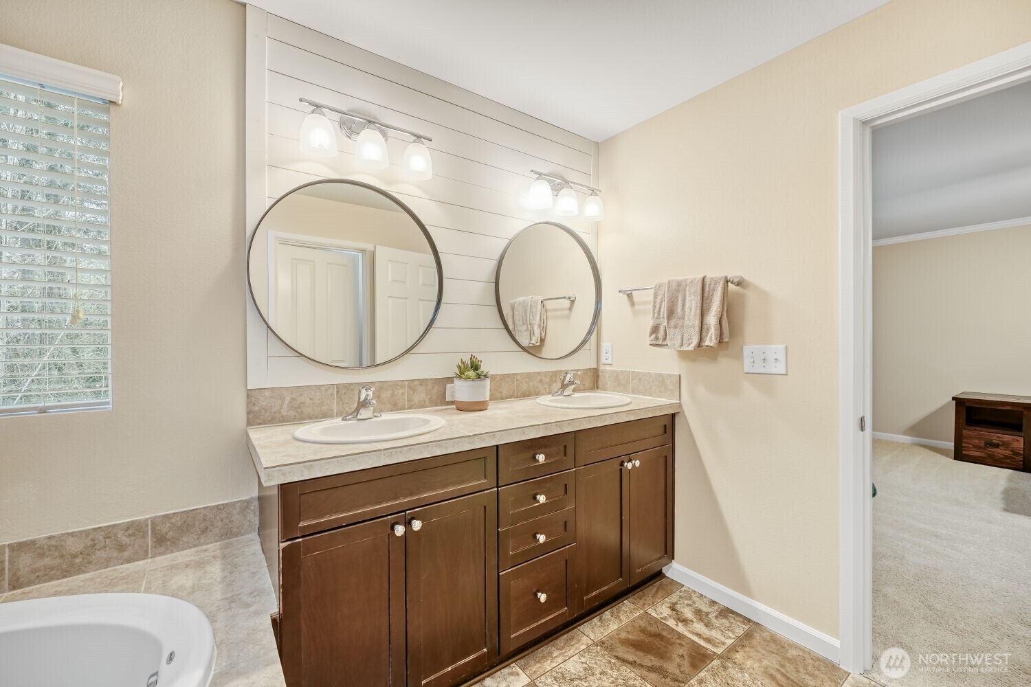 16720 80th Avenue Ct Property Photo 16