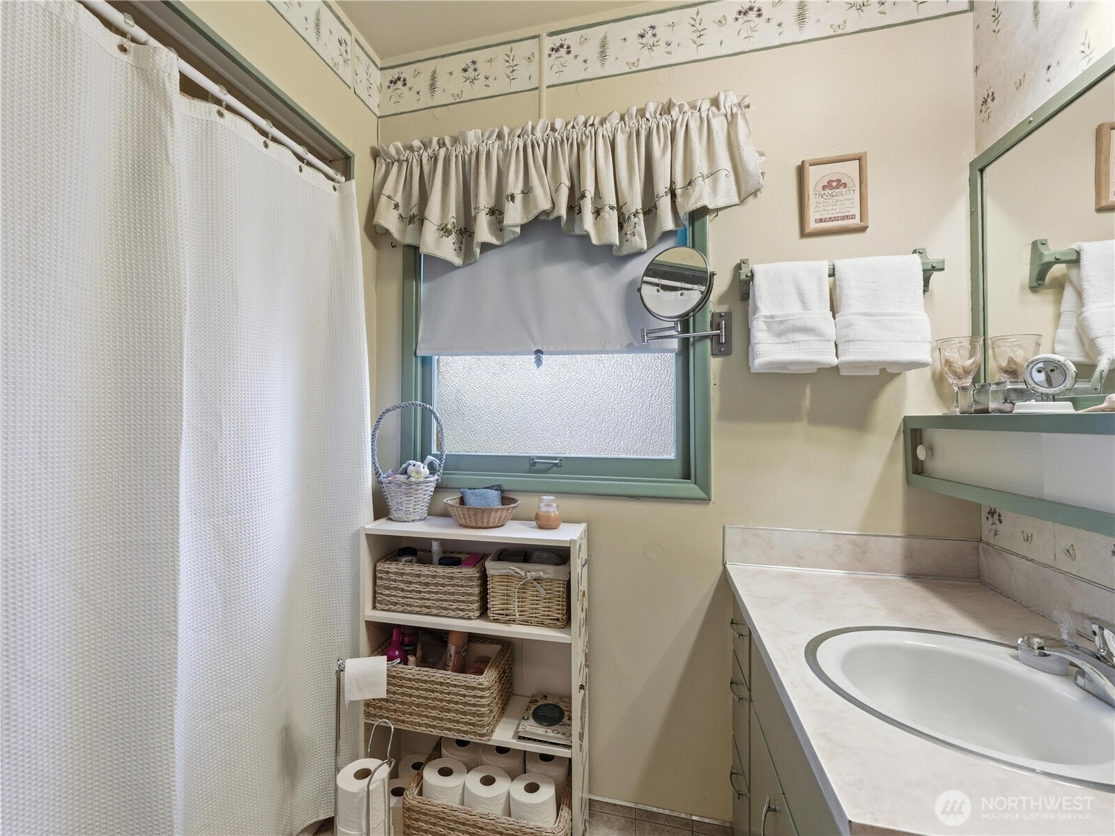 106 N Franklin Avenue Property Photo 12