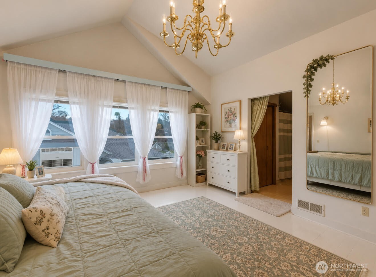 106 N Franklin Avenue Property Photo 16