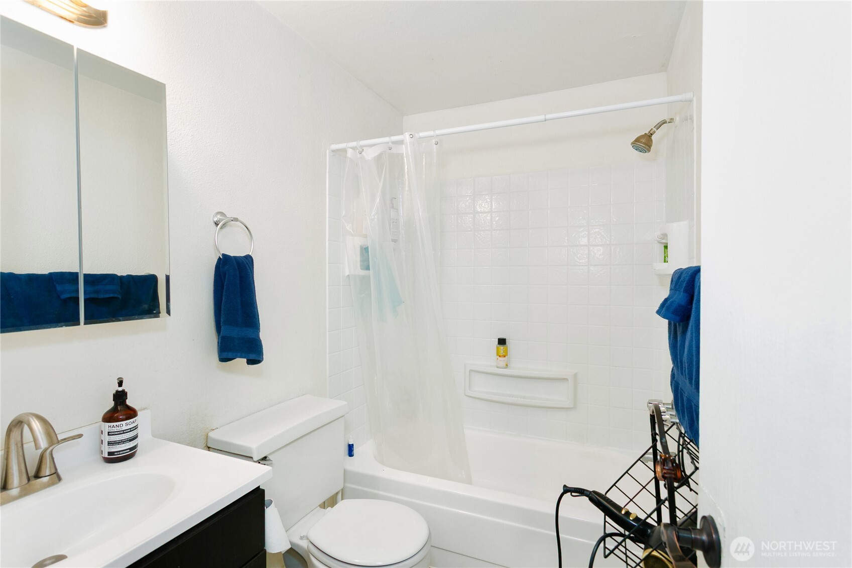 3572 3574 E F Street Property Photo 14