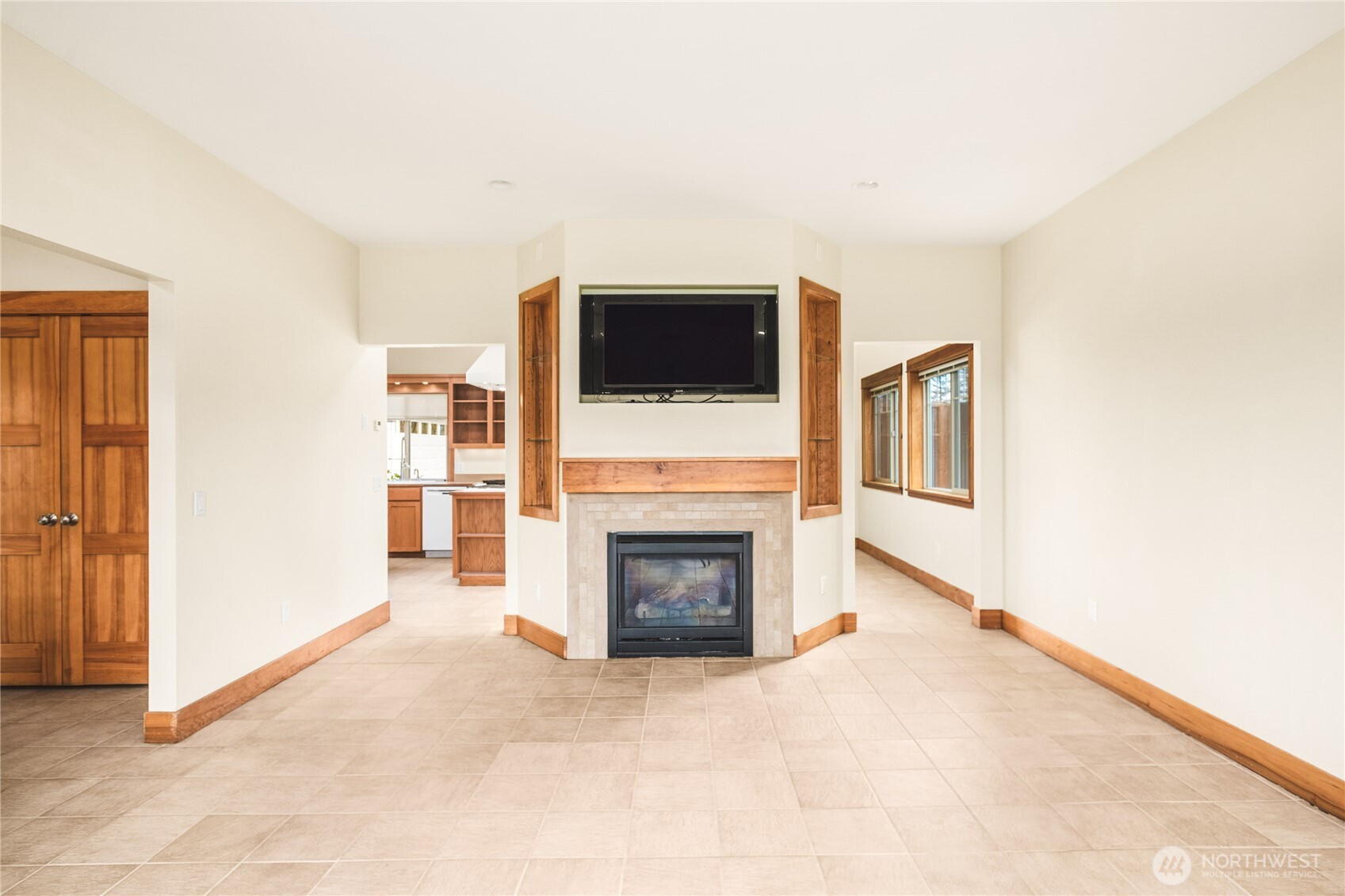 520 Kelsando Circle Property Photo 5