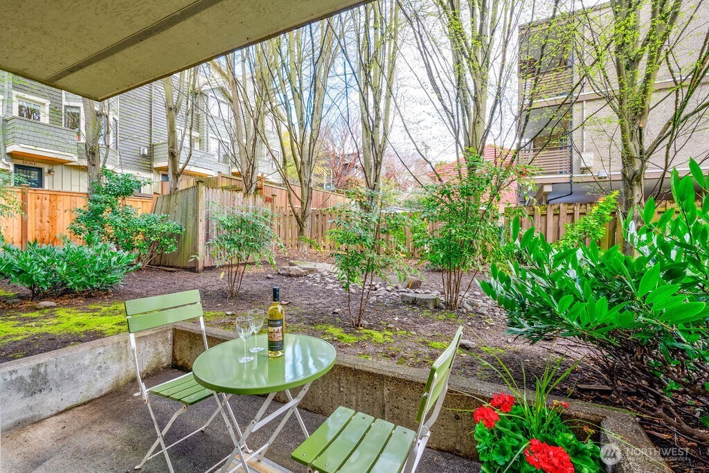 566 Prospect Street 108 Property Photo 13