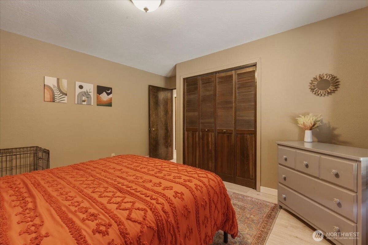 313 Se Trinity Avenue Property Photo 17