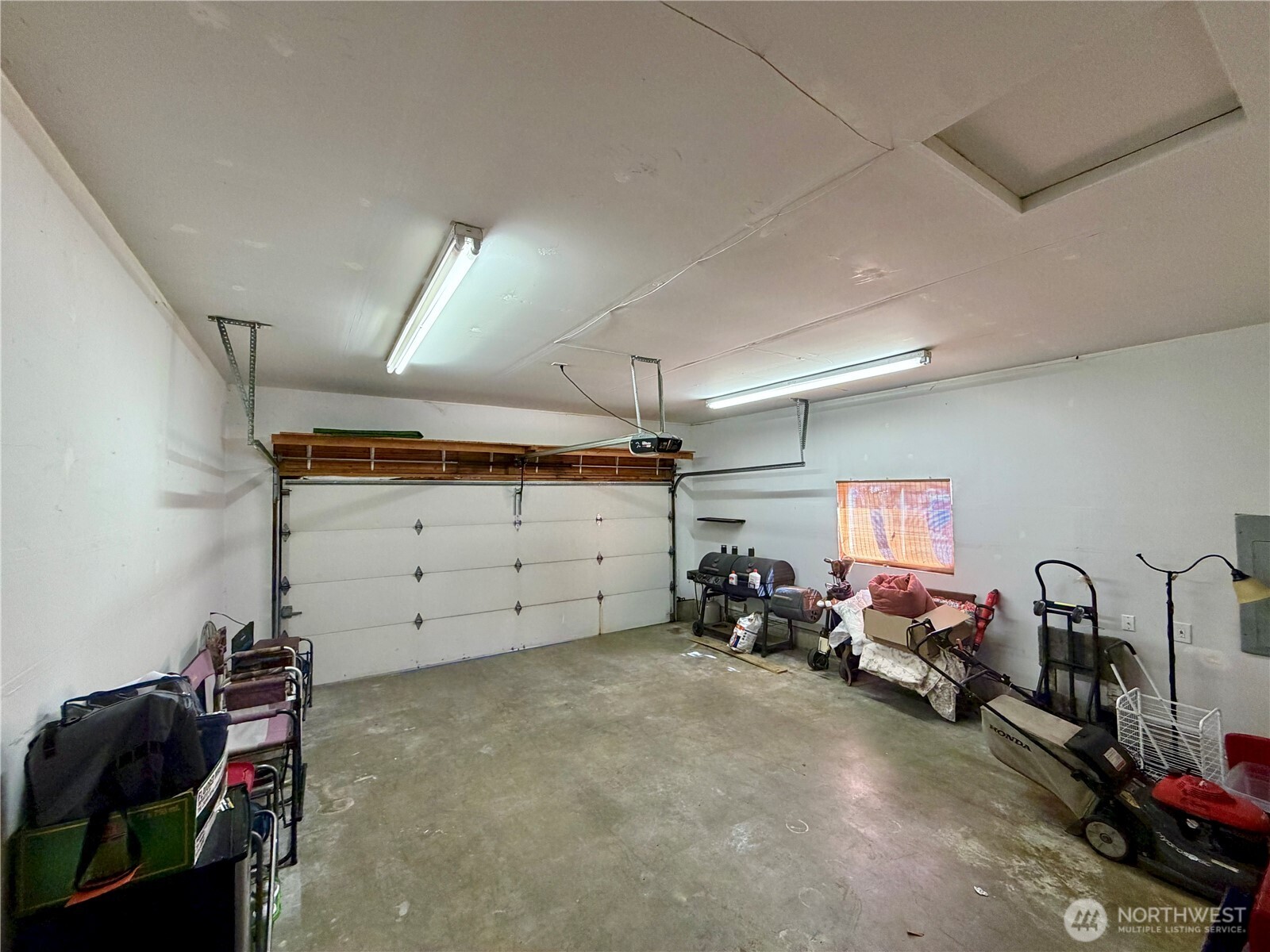 341 Ponderosa Loop Property Photo 10