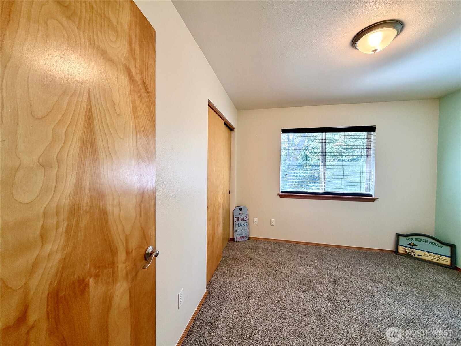 341 Ponderosa Loop Property Photo 14