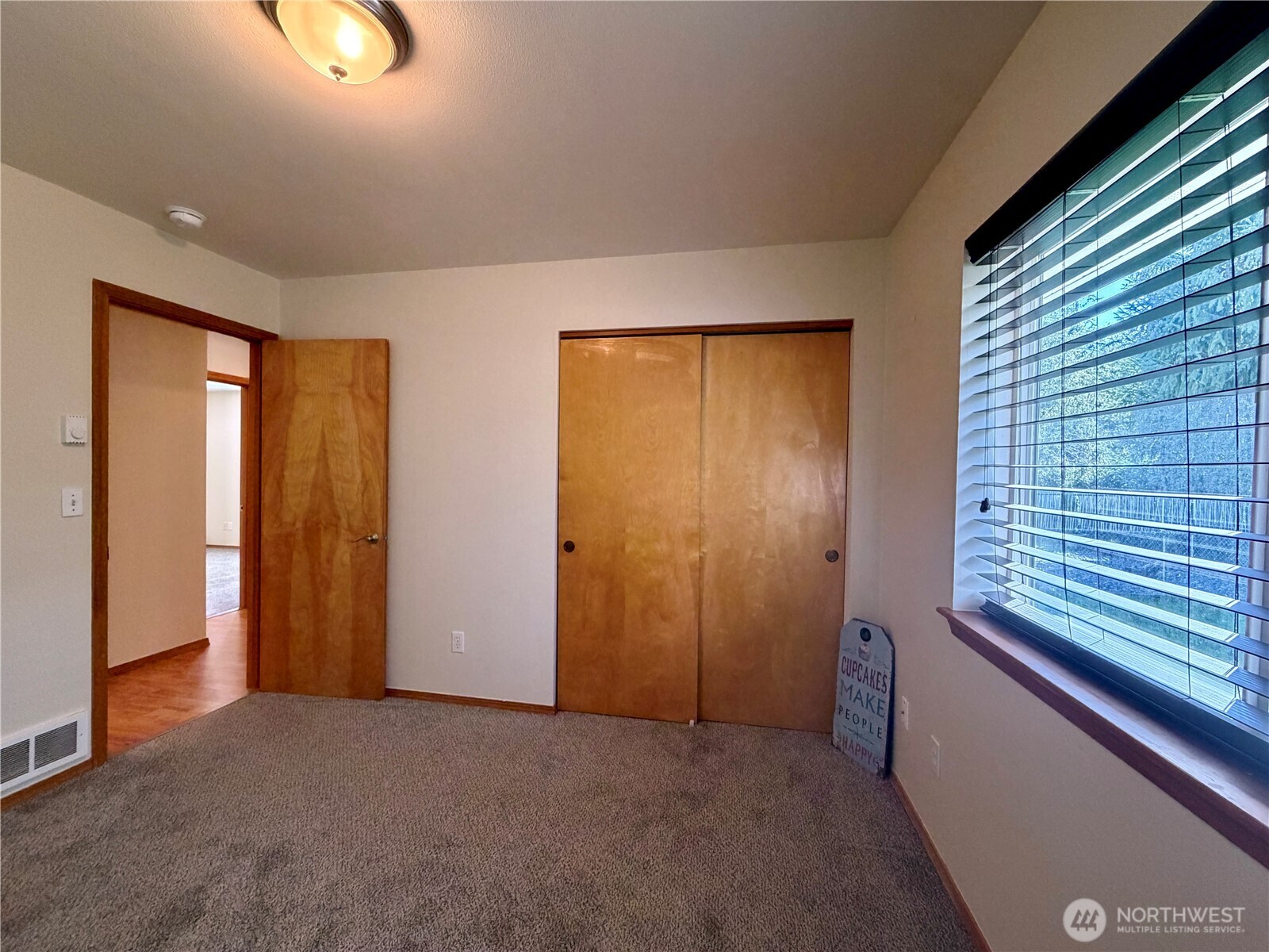341 Ponderosa Loop Property Photo 15