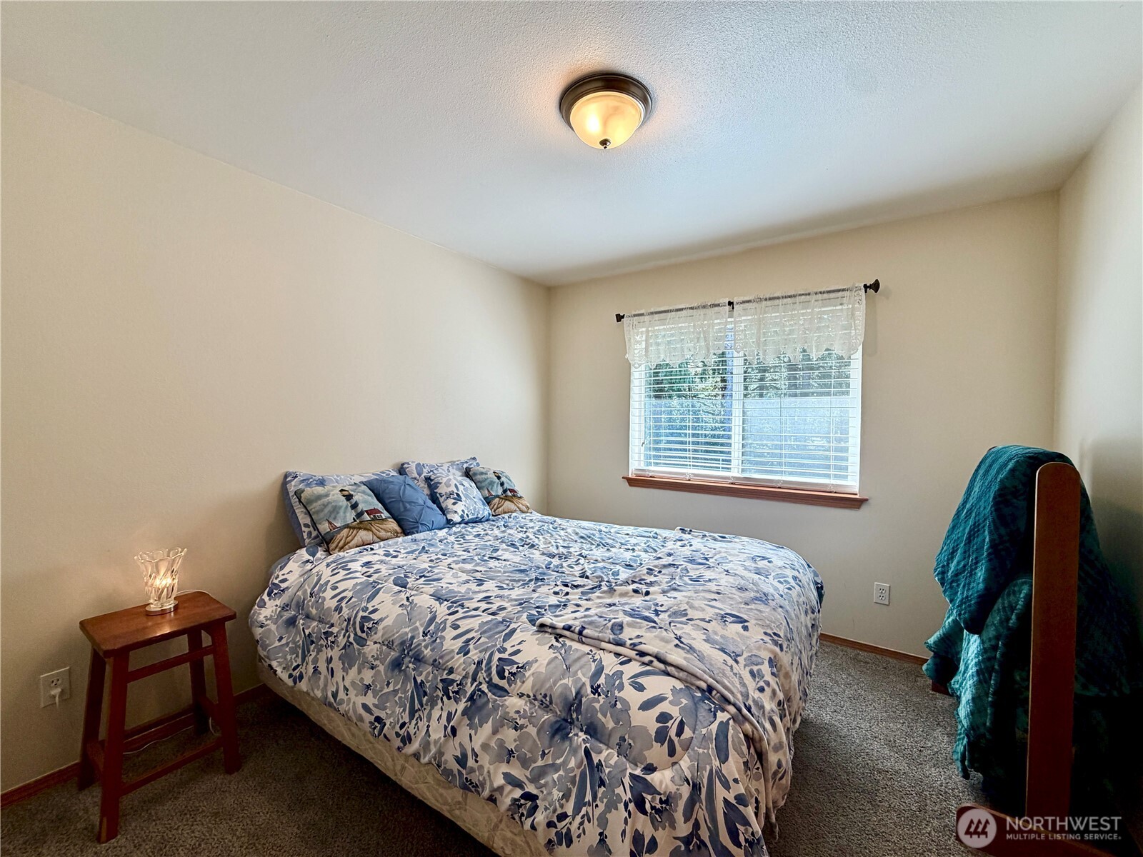 341 Ponderosa Loop Property Photo 17