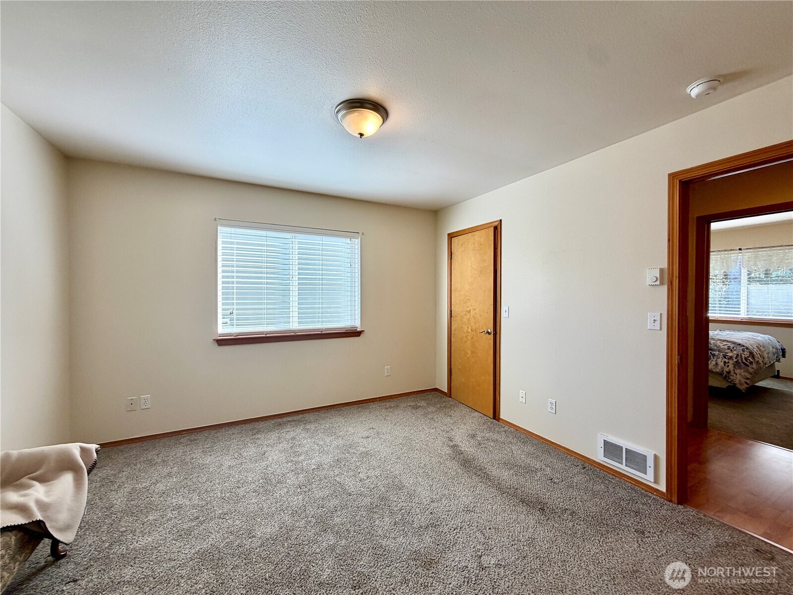 341 Ponderosa Loop Property Photo 22