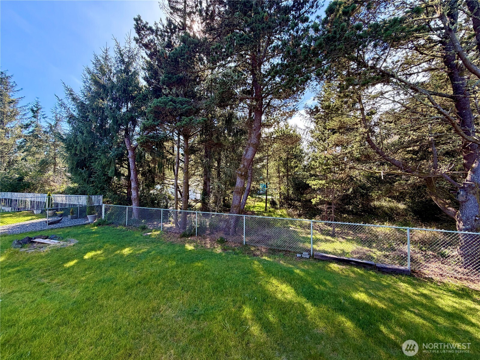 341 Ponderosa Loop Property Photo 25