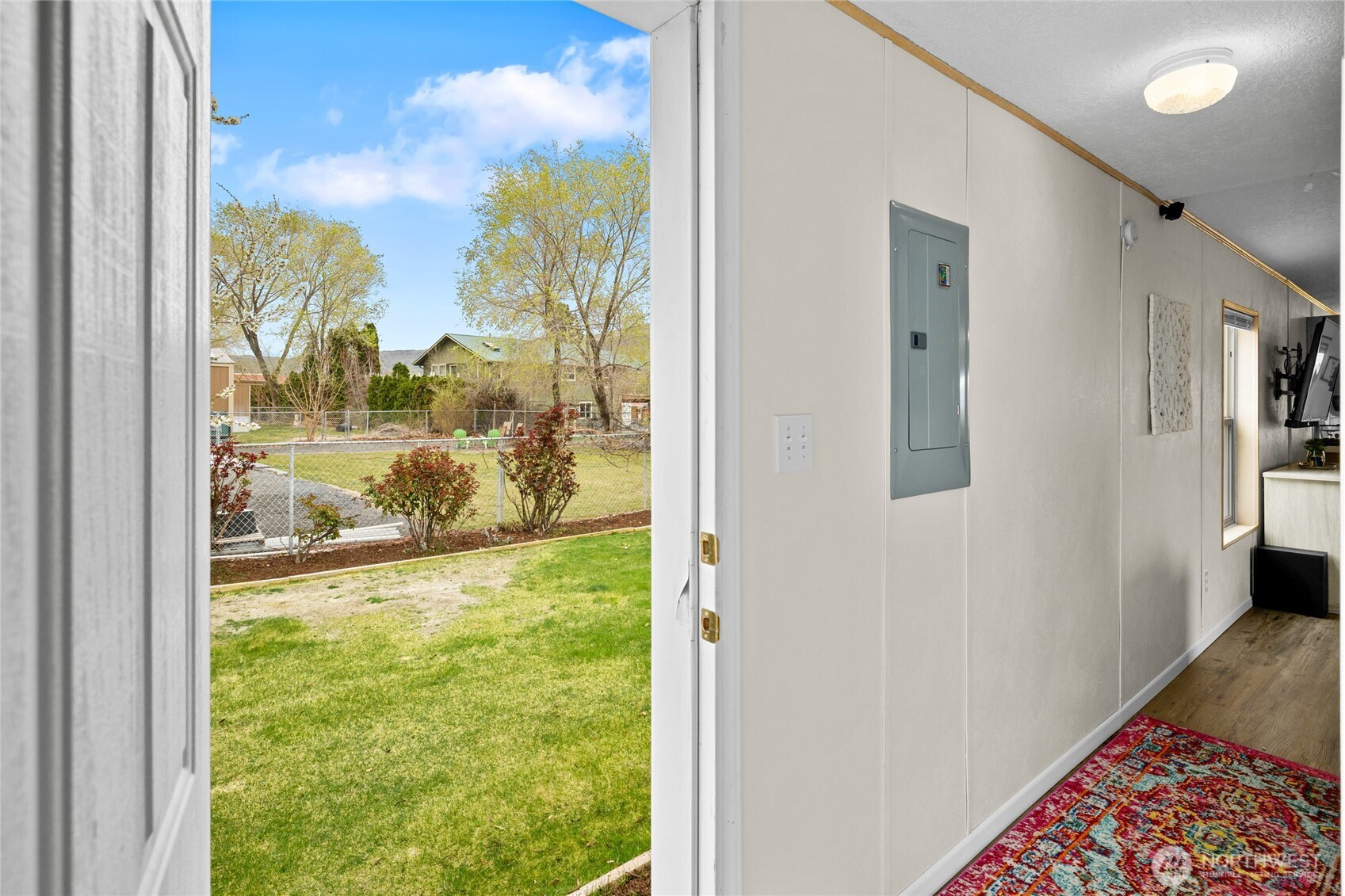 670 Sw Section Avenue Property Photo 27