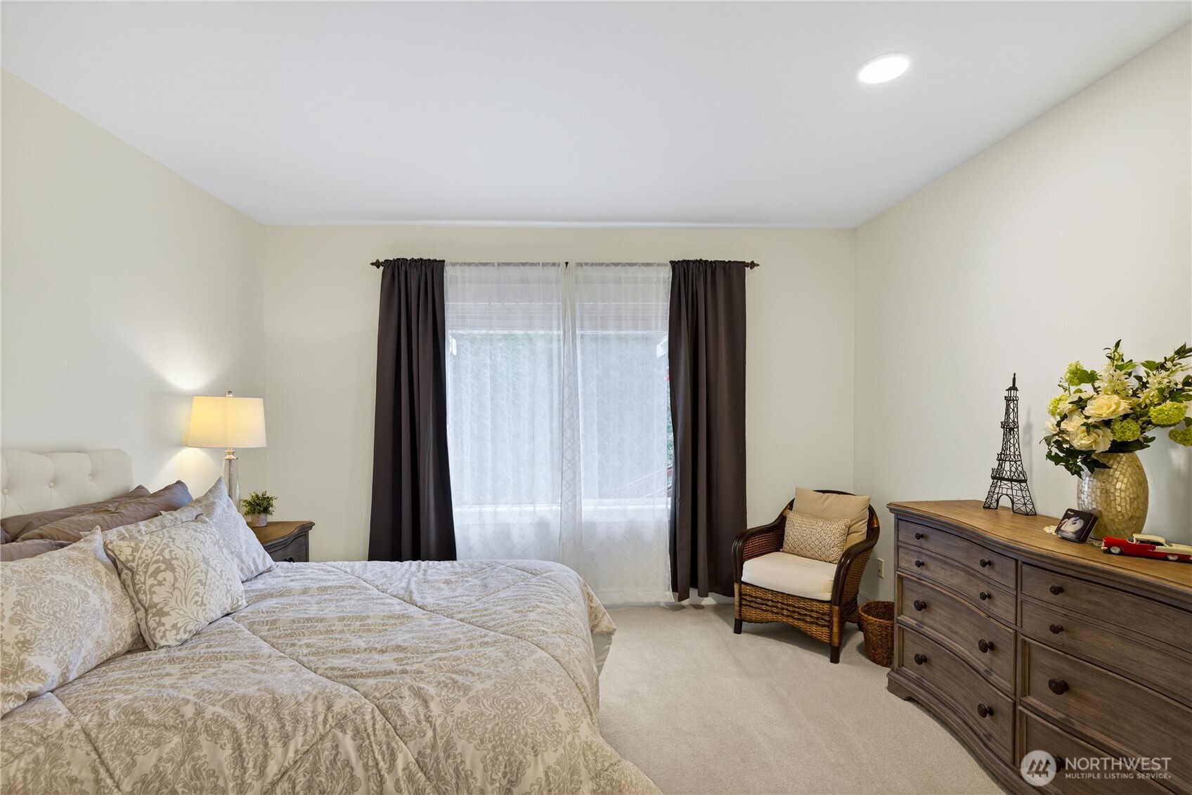 2016 Cascade Court Property Photo 24