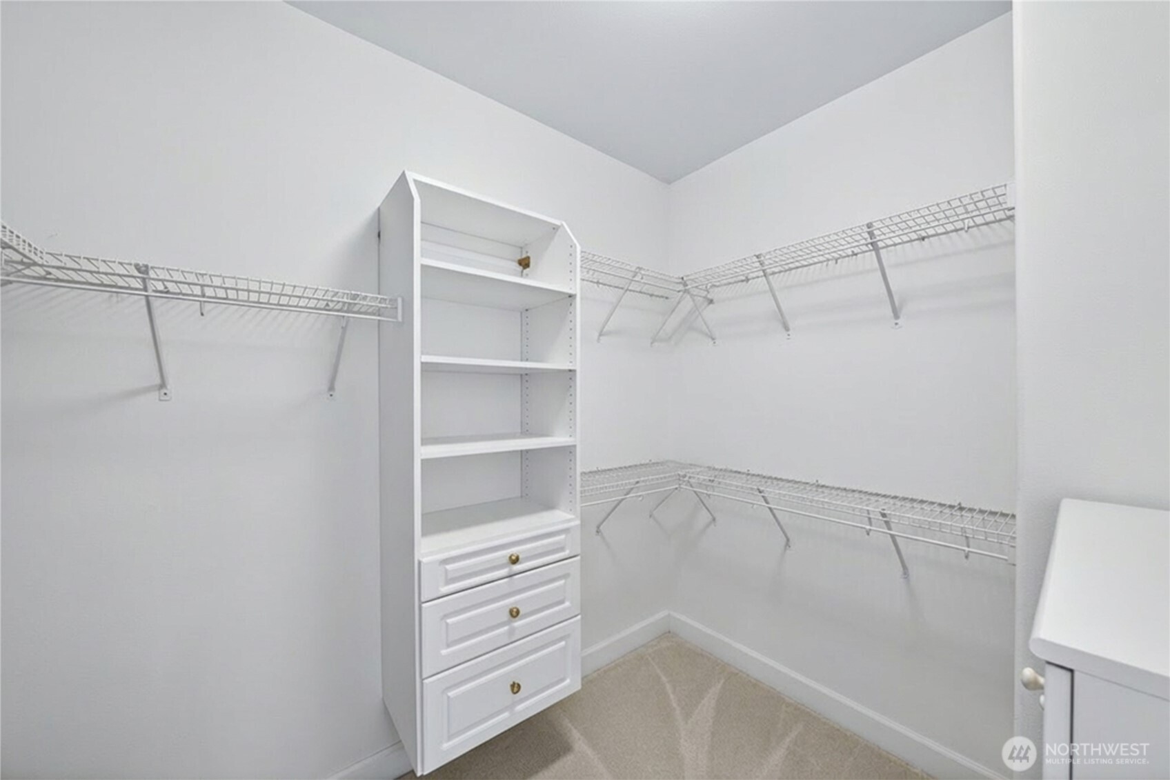 2016 Cascade Court Property Photo 27