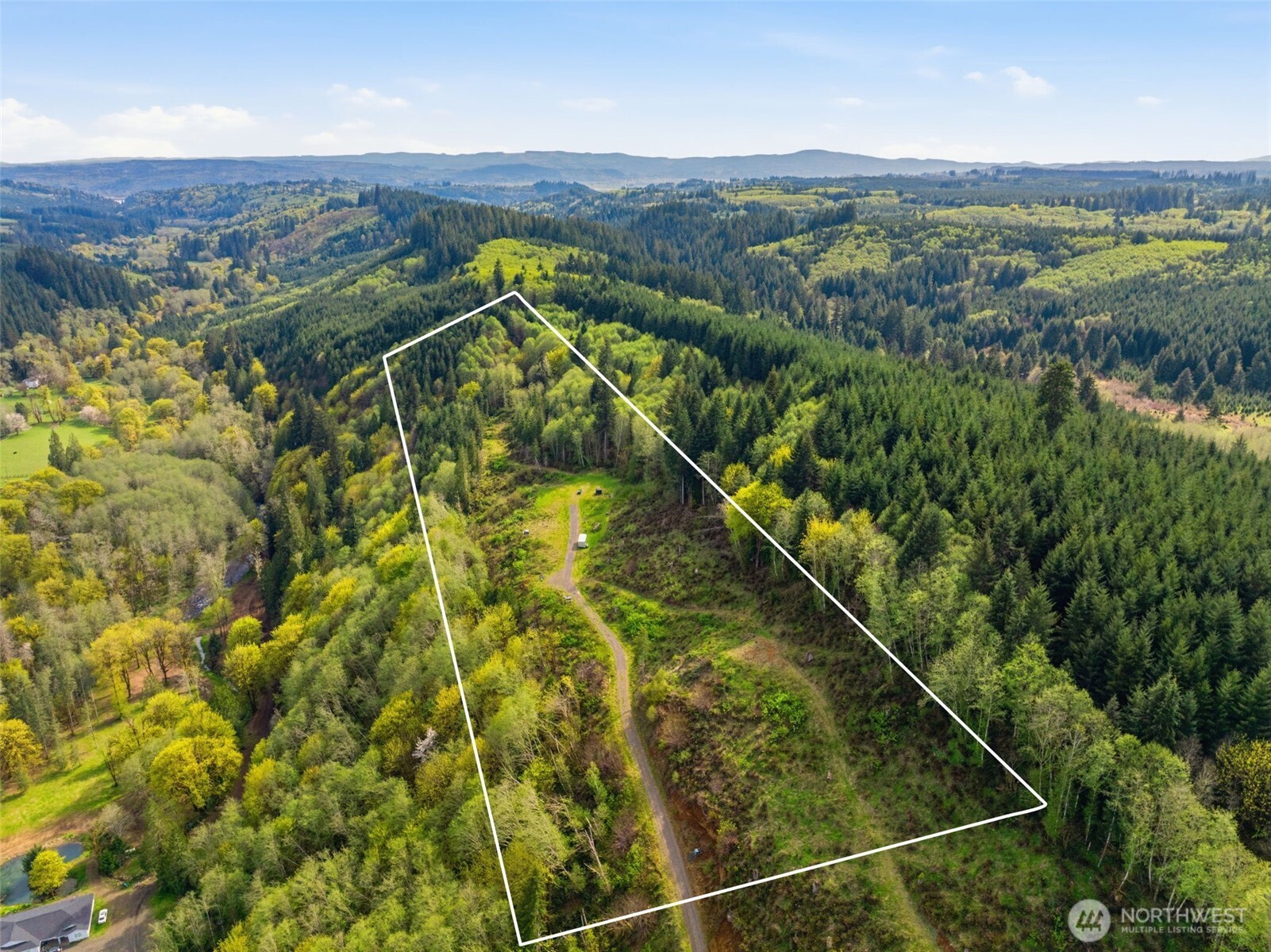 505 Apple Creek Property Photo 1