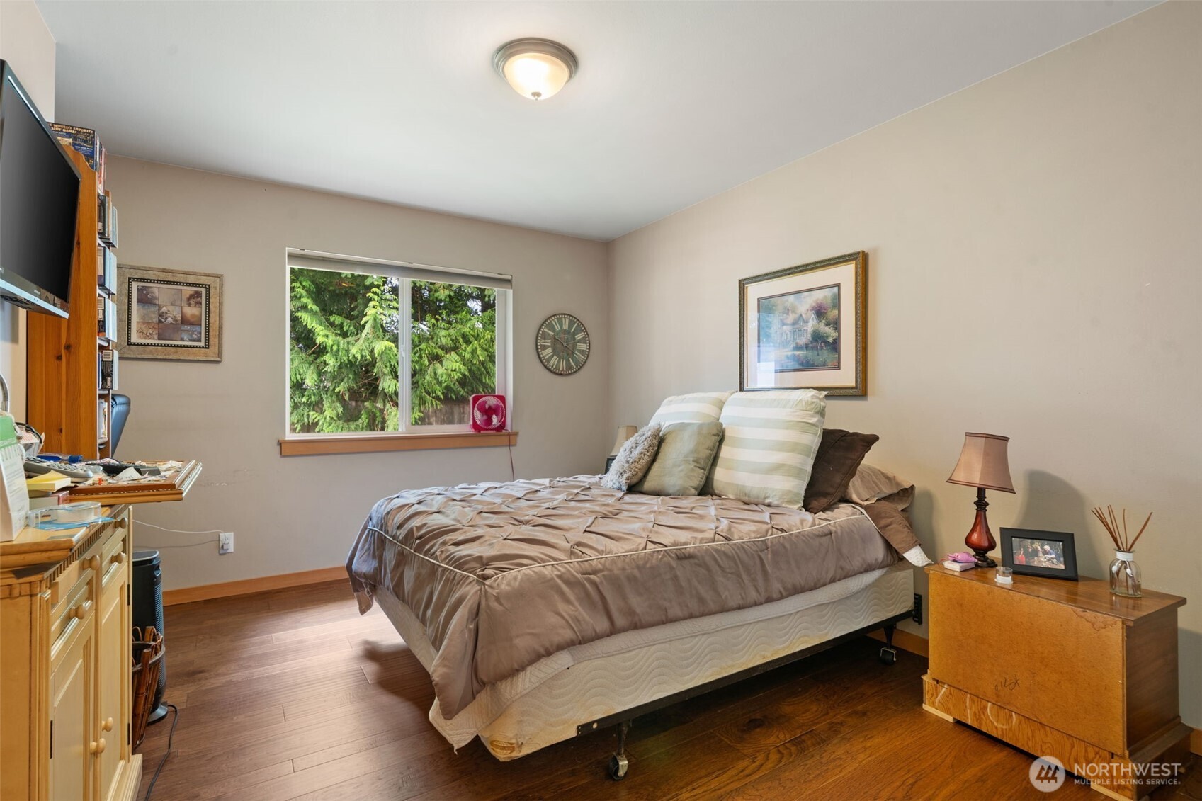8992 Denise Place Property Photo 16