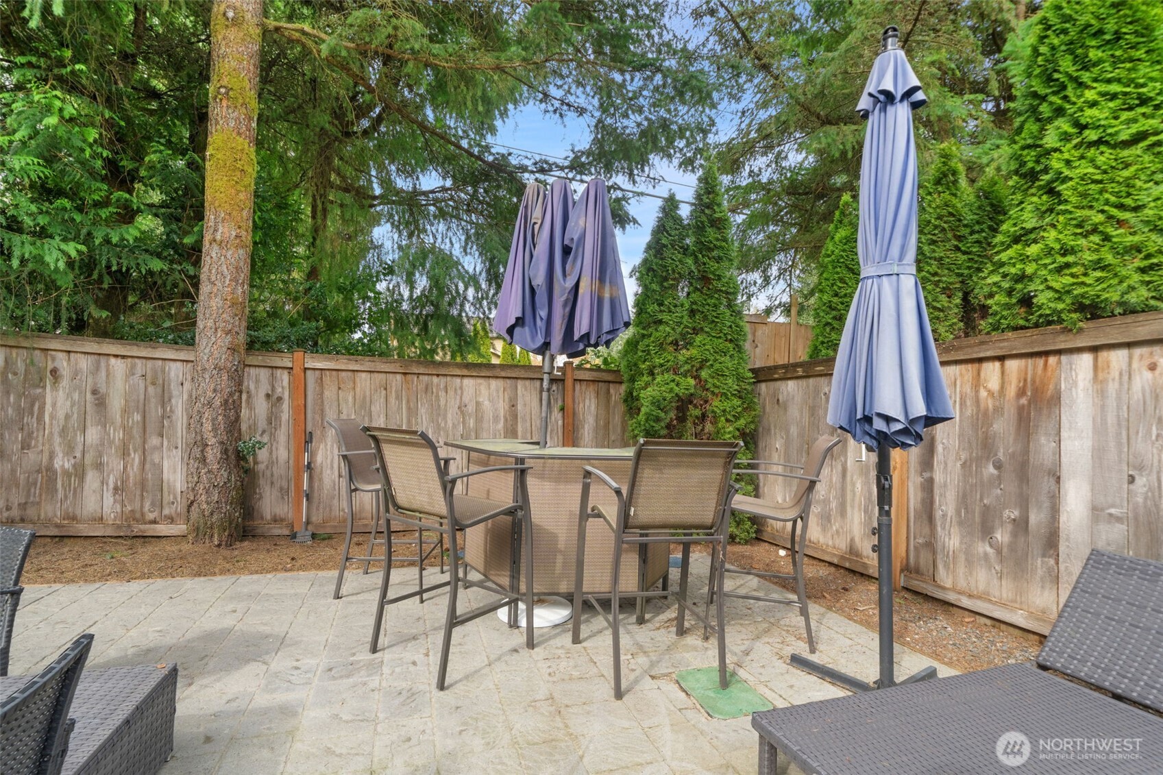 8992 Denise Place Property Photo 23