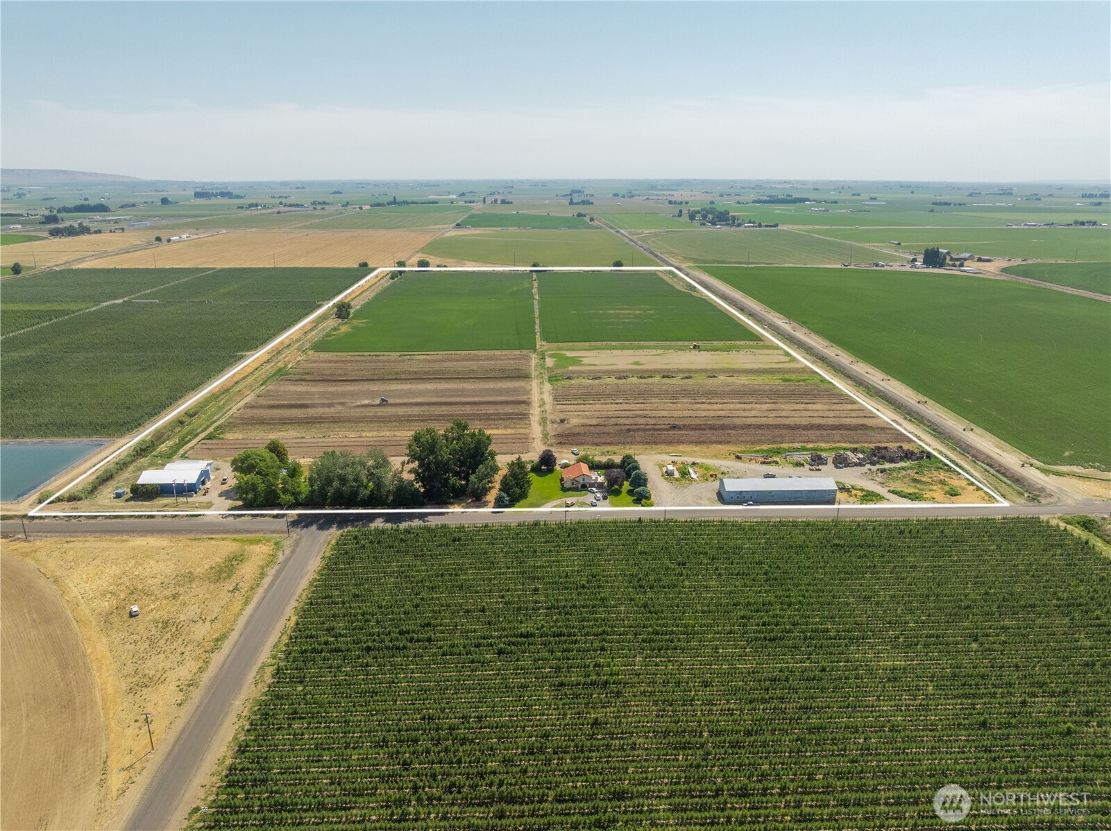 7891 Rd R Property Photo 1
