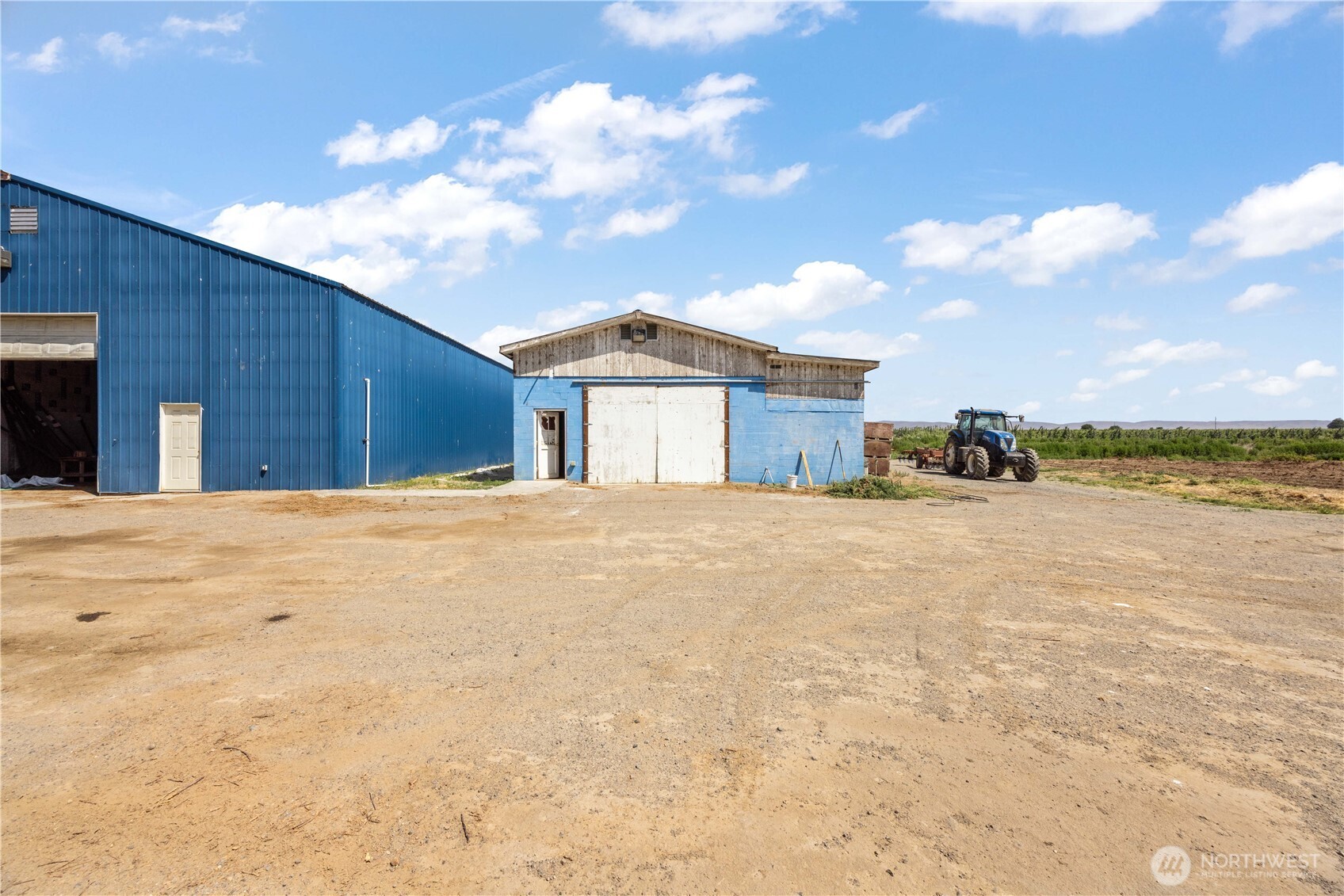 7891 Rd R Property Photo 17