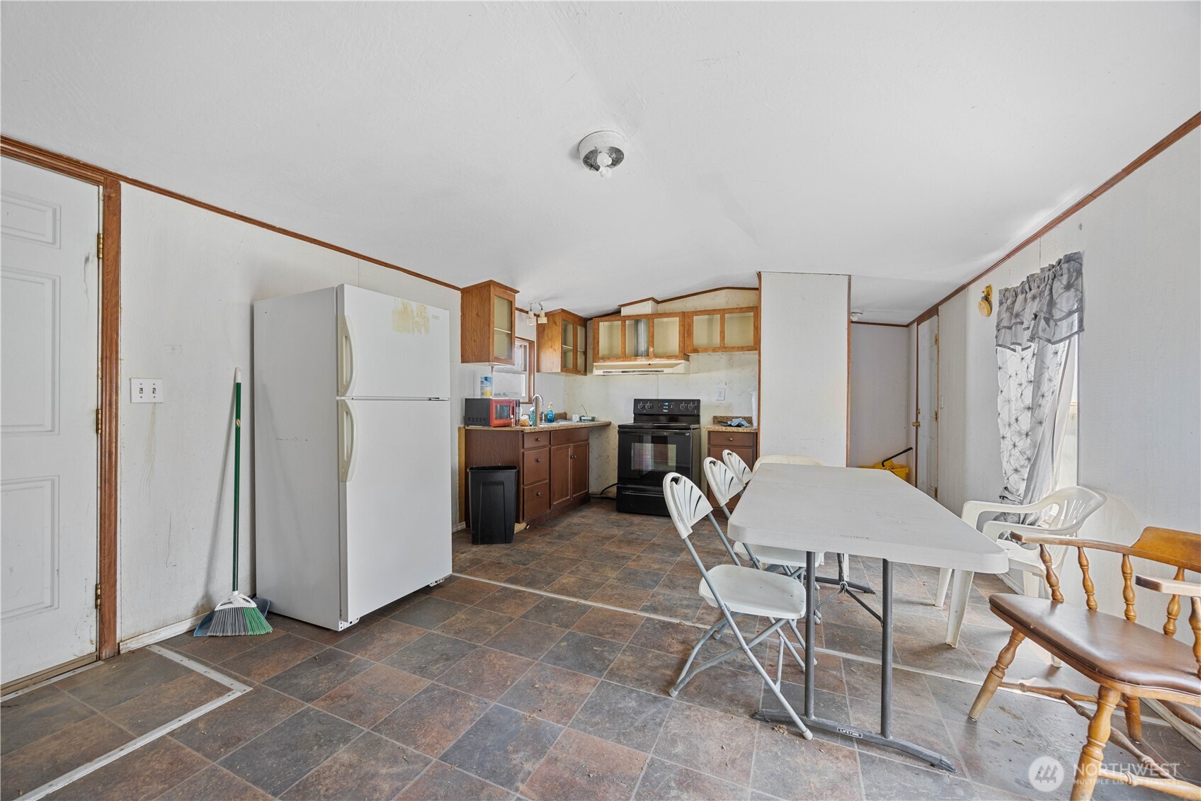 7891 Rd R Property Photo 24