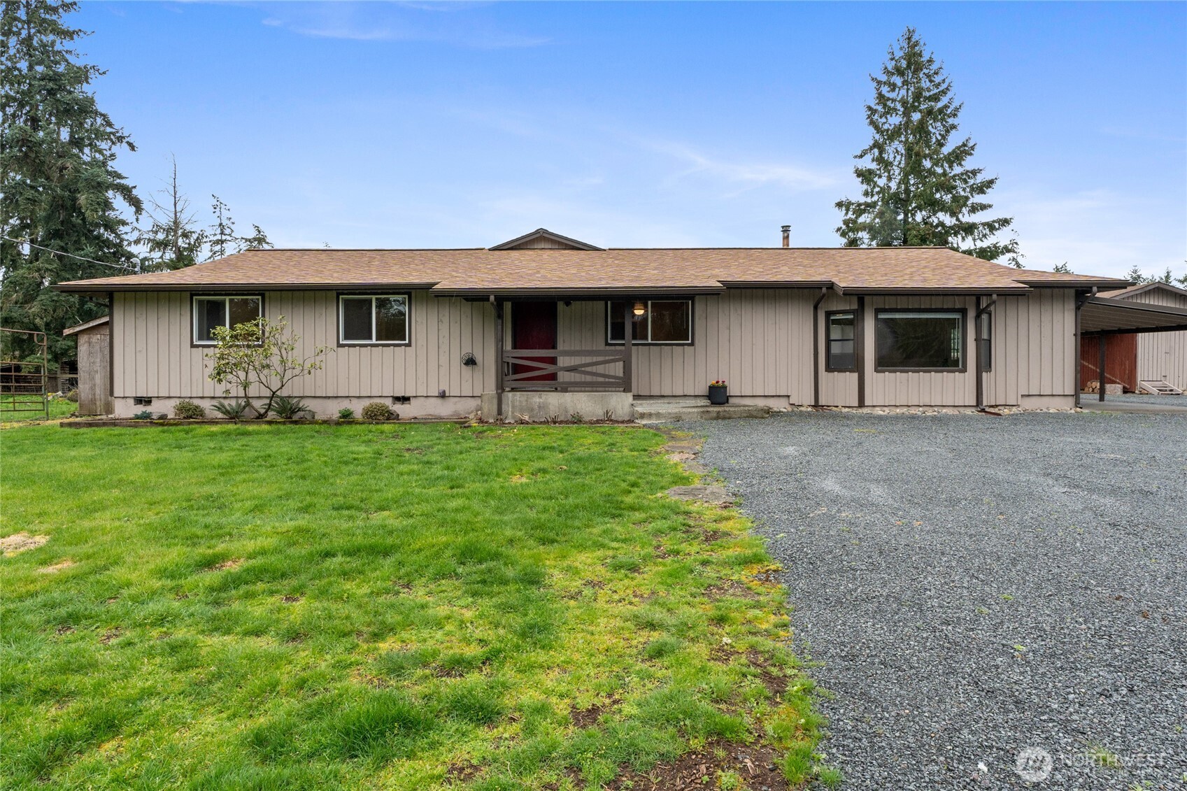 6408 366th Street Ct E Property Photo 2